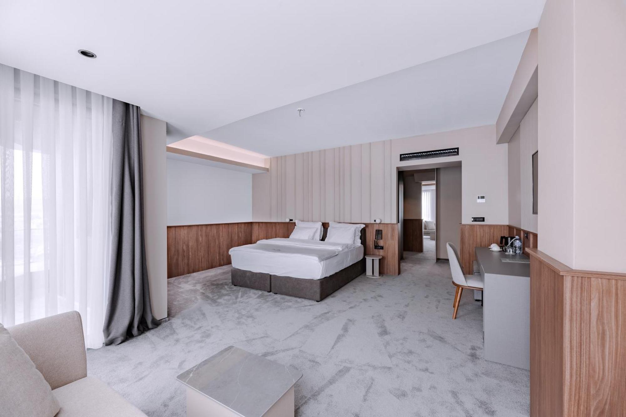 Suto Orizari Actor Hotel מראה חיצוני תמונה